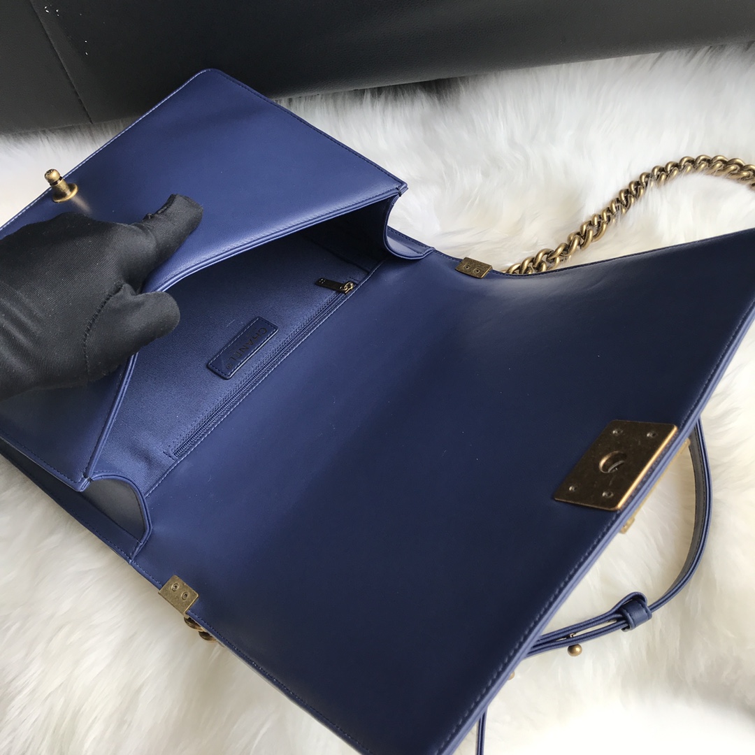 Lambskin Large Boy Handbag Flap Bag A92193 Dark Blue/Gold